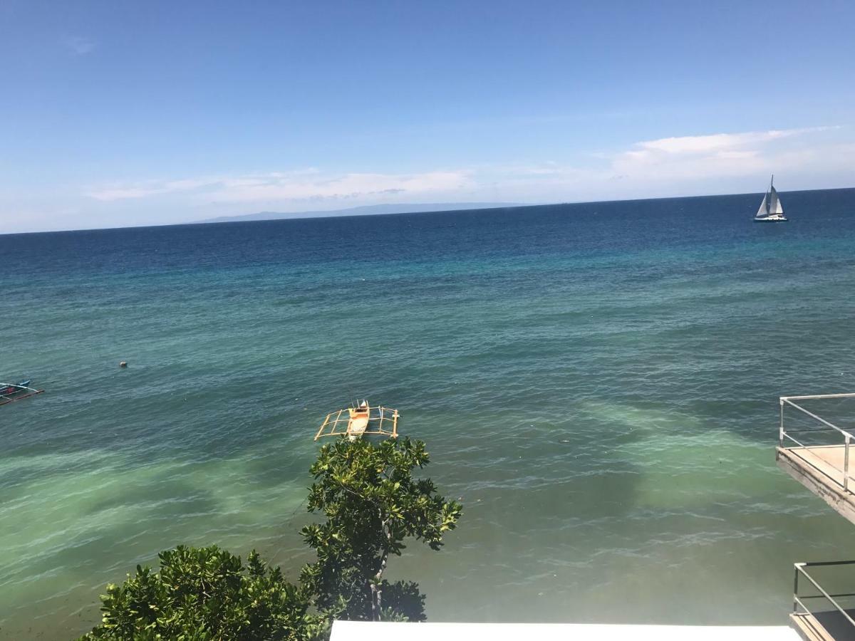 Babylon Oslob Coast Guesthouse Exterior foto